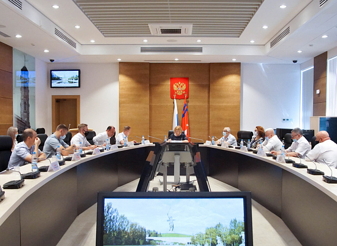 Парламентарии обсудили вопросы развития инфраструктуры в жилых комплексах Волгограда