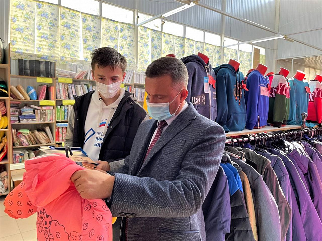 «Народный контроль» Волгоградской области проверяет качество детской одежды