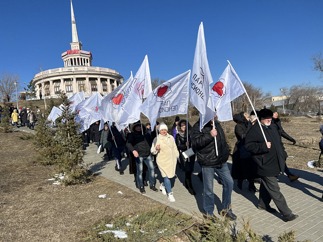Партия пенсионеров встретила Крымскую весну в Волгограде 